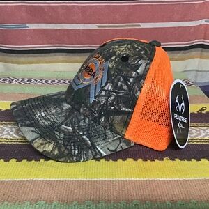 New realtree camo trucker hat